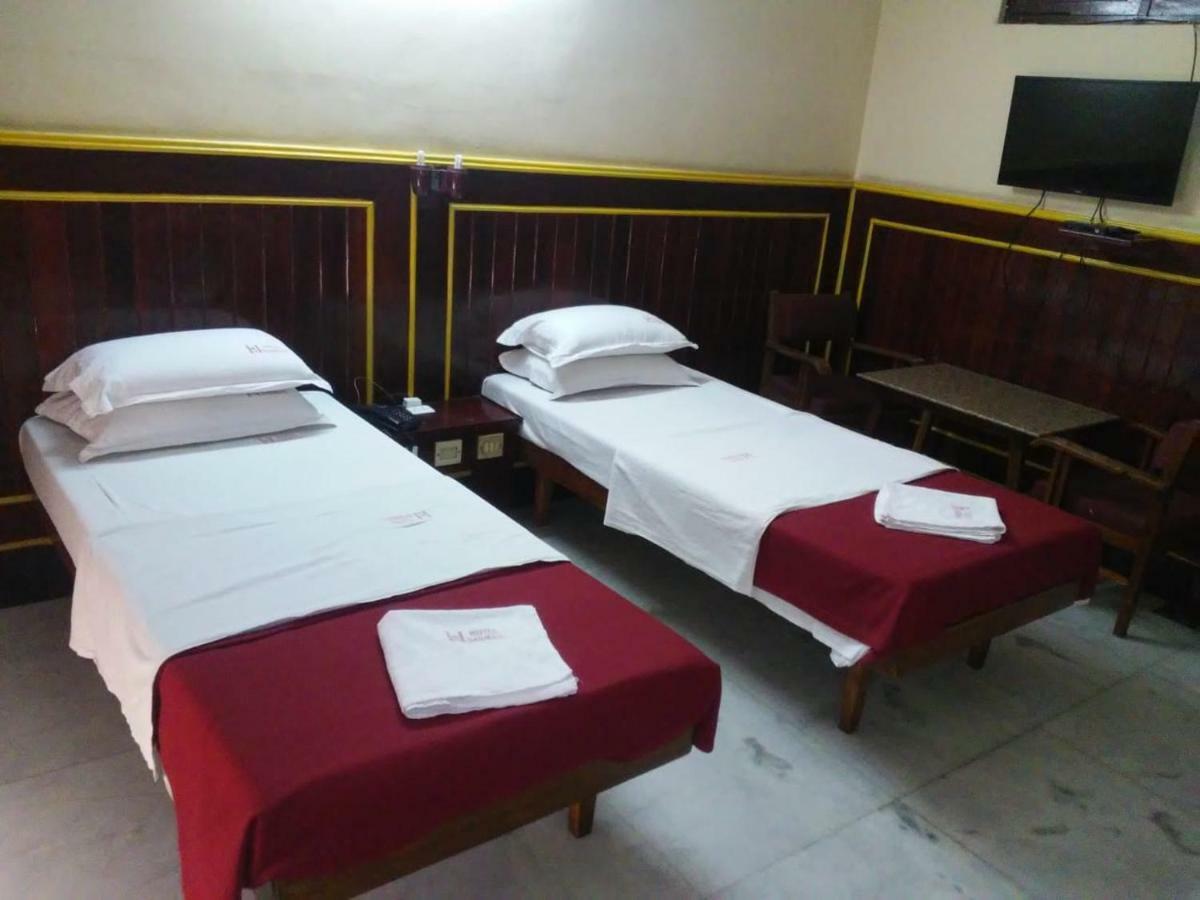 شيناي Sarmani Hotels Pvt. Ltd المظهر الخارجي الصورة