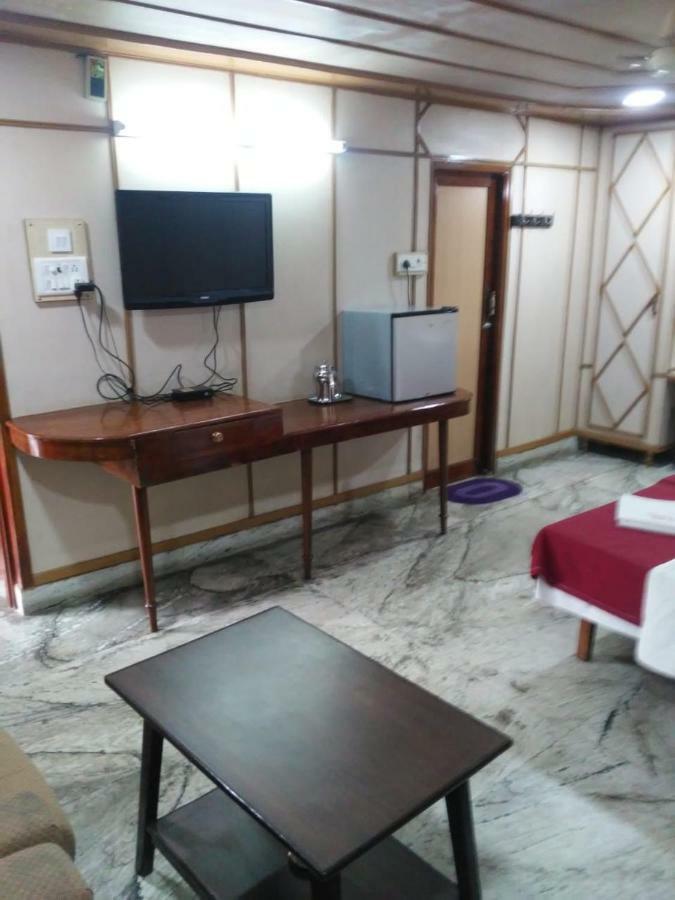 شيناي Sarmani Hotels Pvt. Ltd المظهر الخارجي الصورة